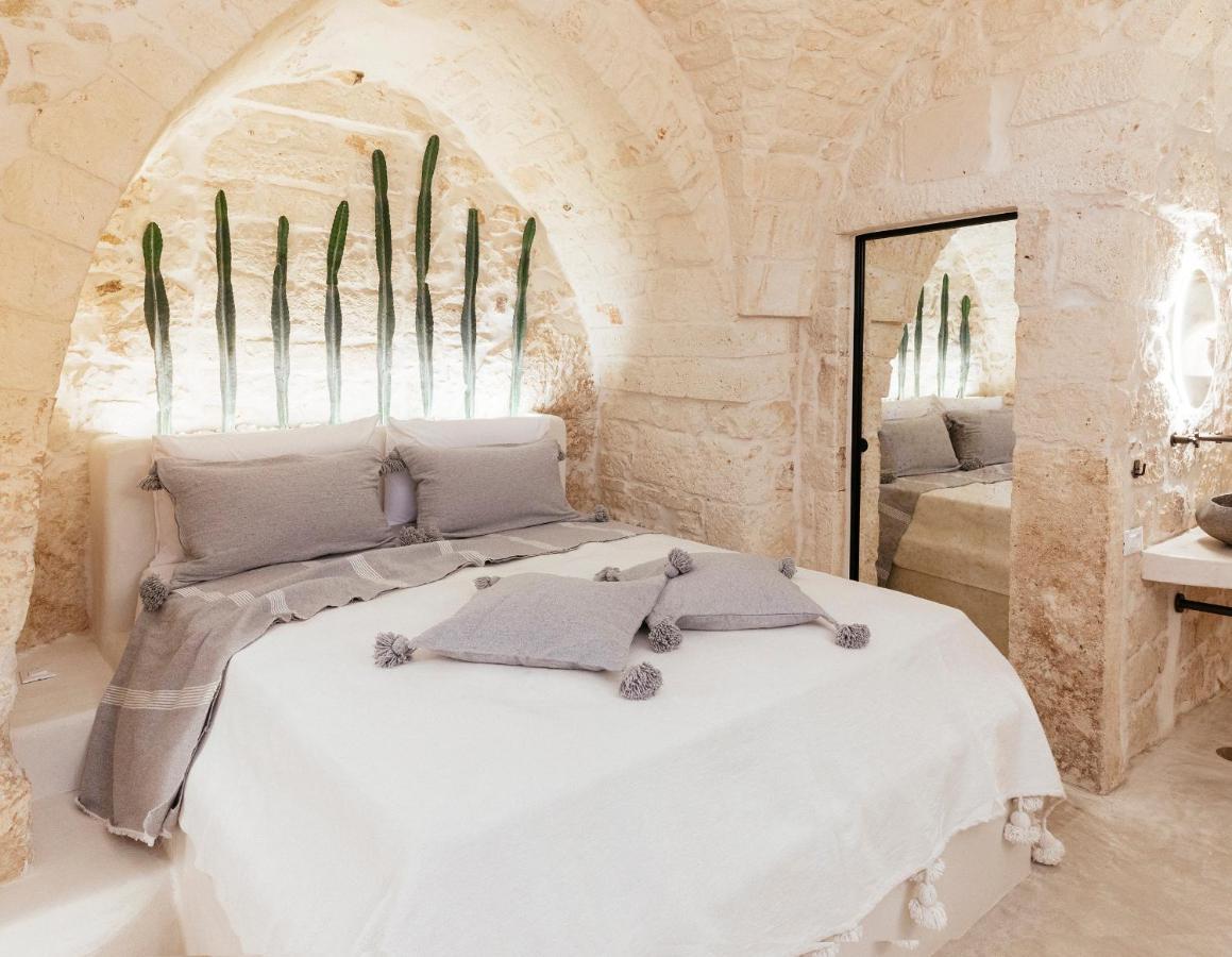 Alesia Luxury Cave Acomodação com café da manhã Ostuni Exterior foto