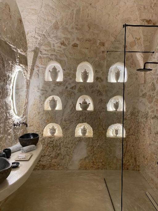 Alesia Luxury Cave Acomodação com café da manhã Ostuni Exterior foto