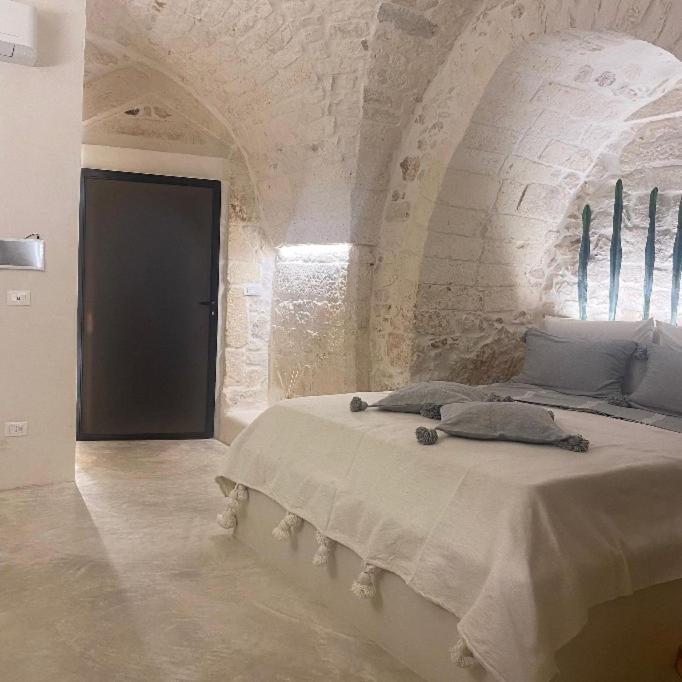 Alesia Luxury Cave Acomodação com café da manhã Ostuni Exterior foto
